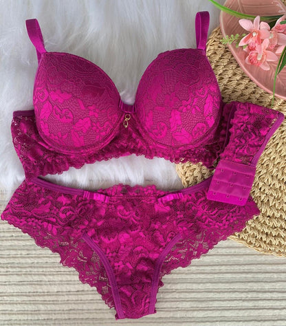 Conjunto Seduction 3 Peças em Renda – Sutiã + 2 Calcinhas
