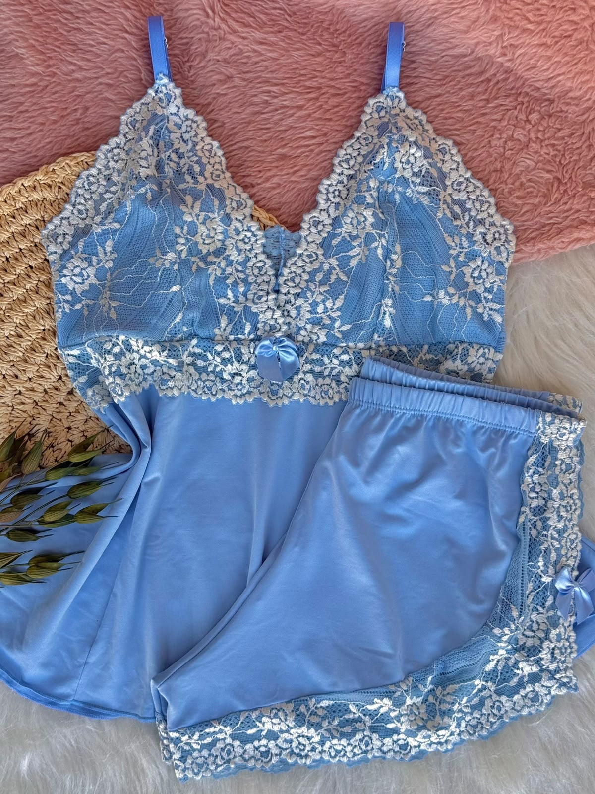 BABY DOLL SELENA AZUL BEBÊ COM DETALHE BRANCO