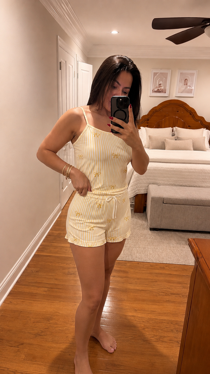PIJAMA DE ALCINHA NO FLUIT - AMARELO LISTRADO COM LACINHOS