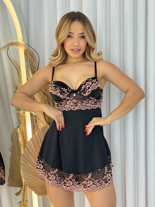 Camisola com bojo estruturado