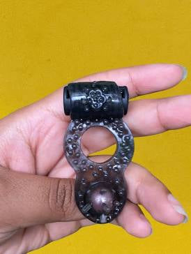 Anel peniano com vibro e pérola