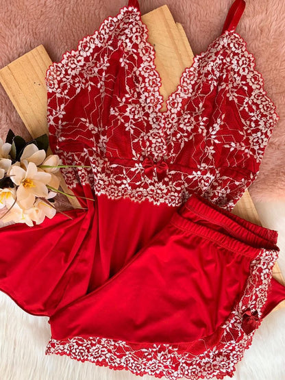 Babydoll set vermelho com detalhes branco