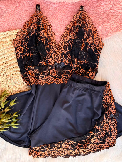 Babydoll preto com detalhes laranja
