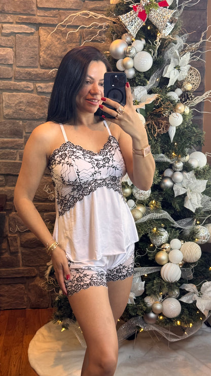 Babydoll Mousse Branco com detalhes pretos - Lingerie Brasileira